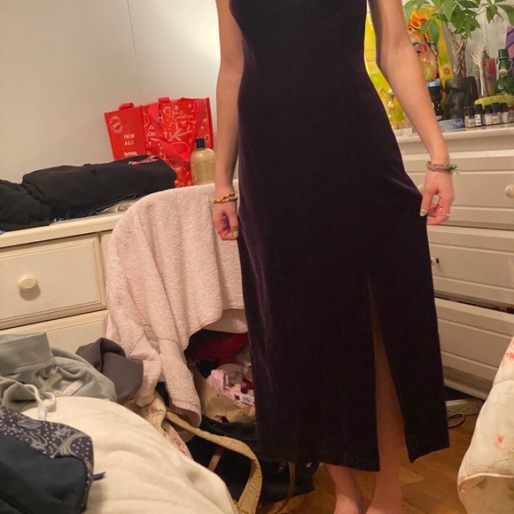 Sold - Picture 2 of 4